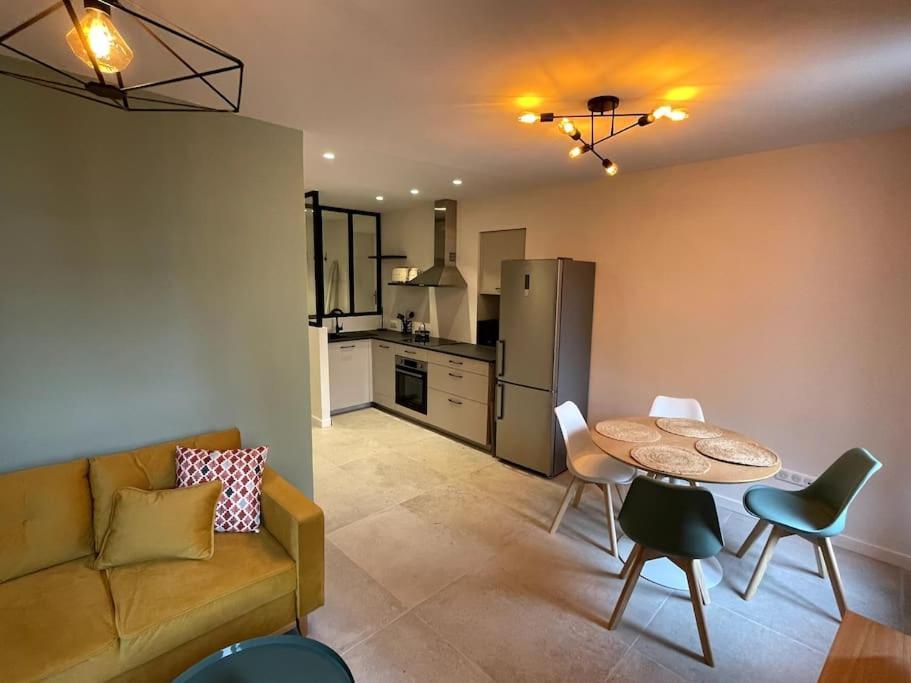 Appartement Neuf Au Coeur De 土伦 外观 照片