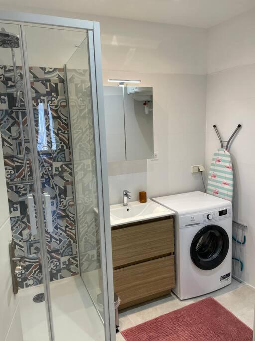 Appartement Neuf Au Coeur De 土伦 外观 照片